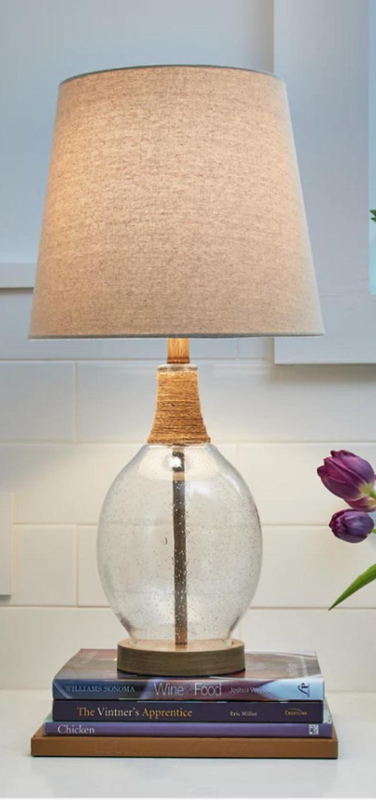 Clayleigh table lamp