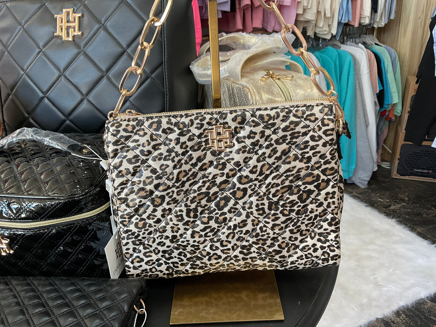 Ariana crossbody