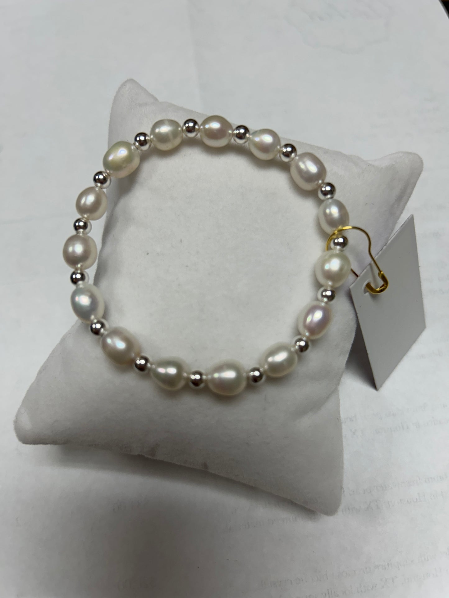 Sterling Silver (anti-tarnish) and Pearl Beaded Pattern
