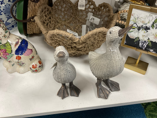Woven duck with bronze look bill and feet