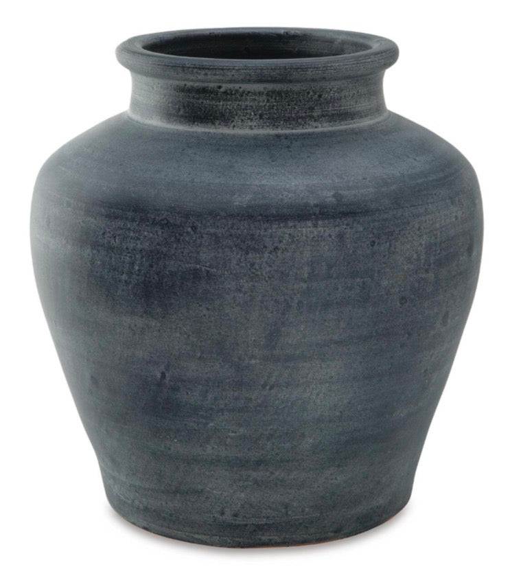 Meadie Vase