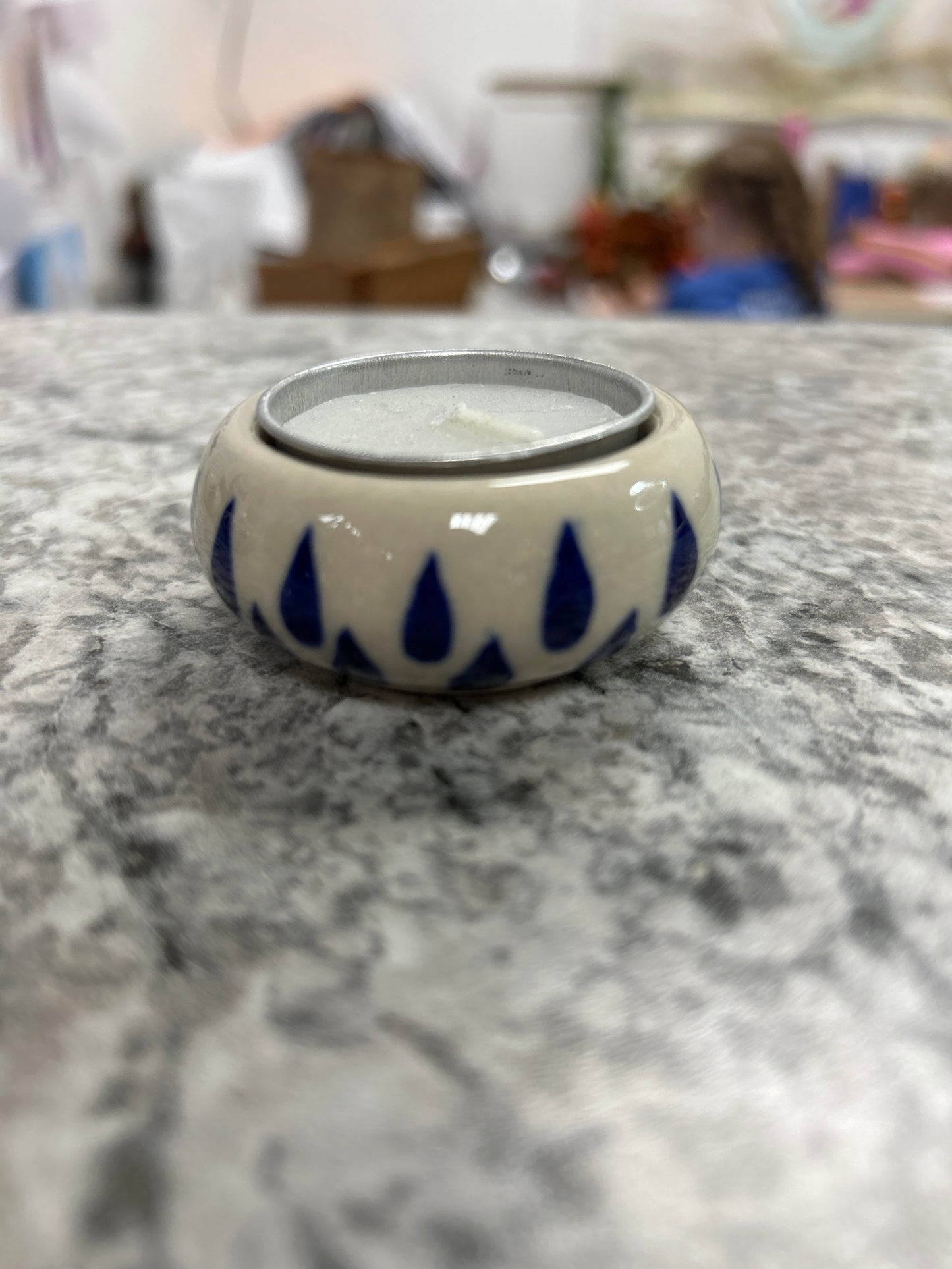 Chinoiserie tea light holder