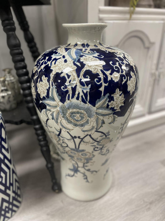 Blue and white xl urn or jar