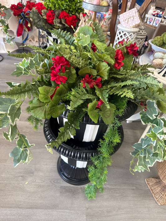 Geranium planter filler only