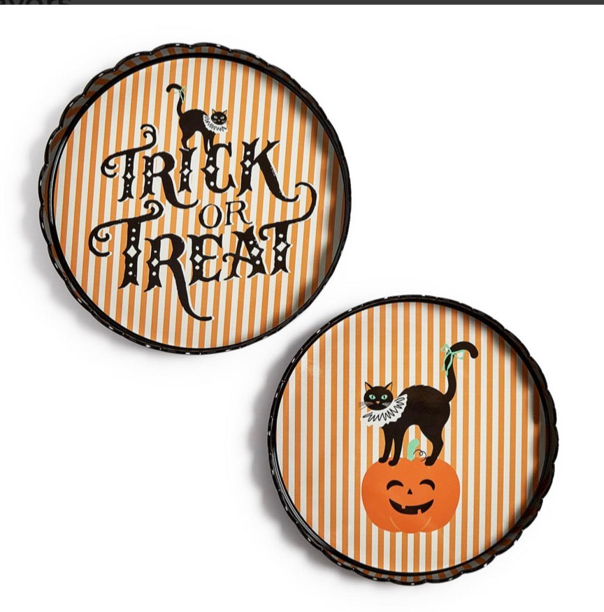 Hocus Pocus Set of 2 Round Scalloped Edge Decorative Trays