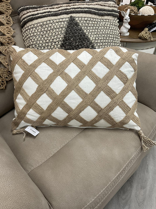 Cotton and white jute lattice pillows