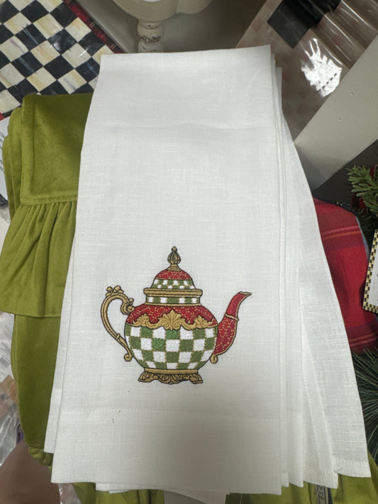 Towel, Christmas Teapot
(17" × 29"
100% Linen)