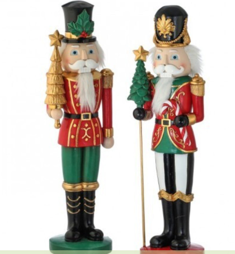 15" RESIN ROYAL NUTCRACKER