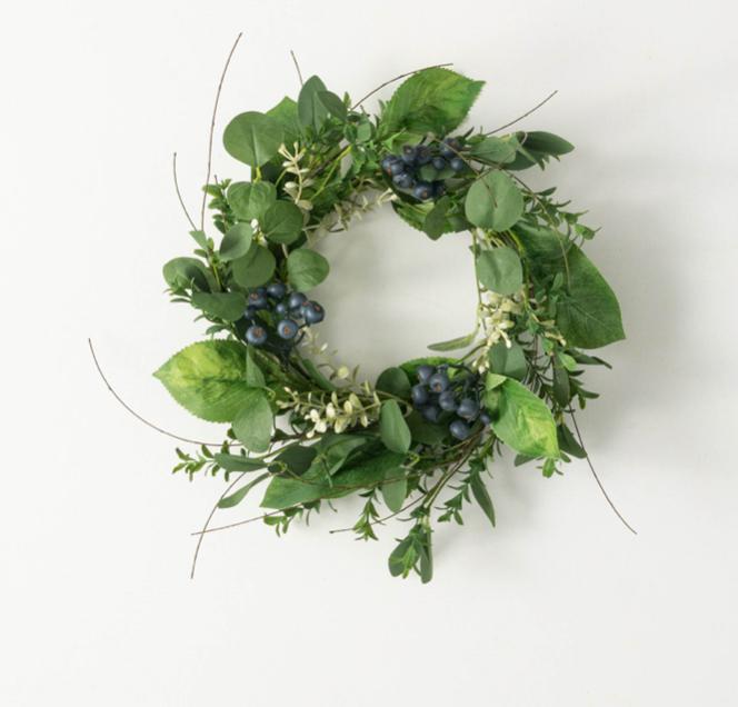 Leaf berry ring