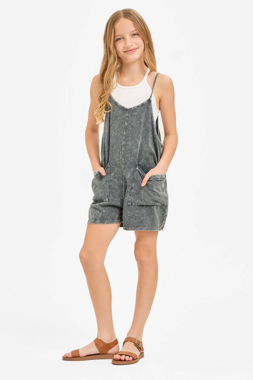 Two Pocket Mineral Wash Overall Romper / Onesieu