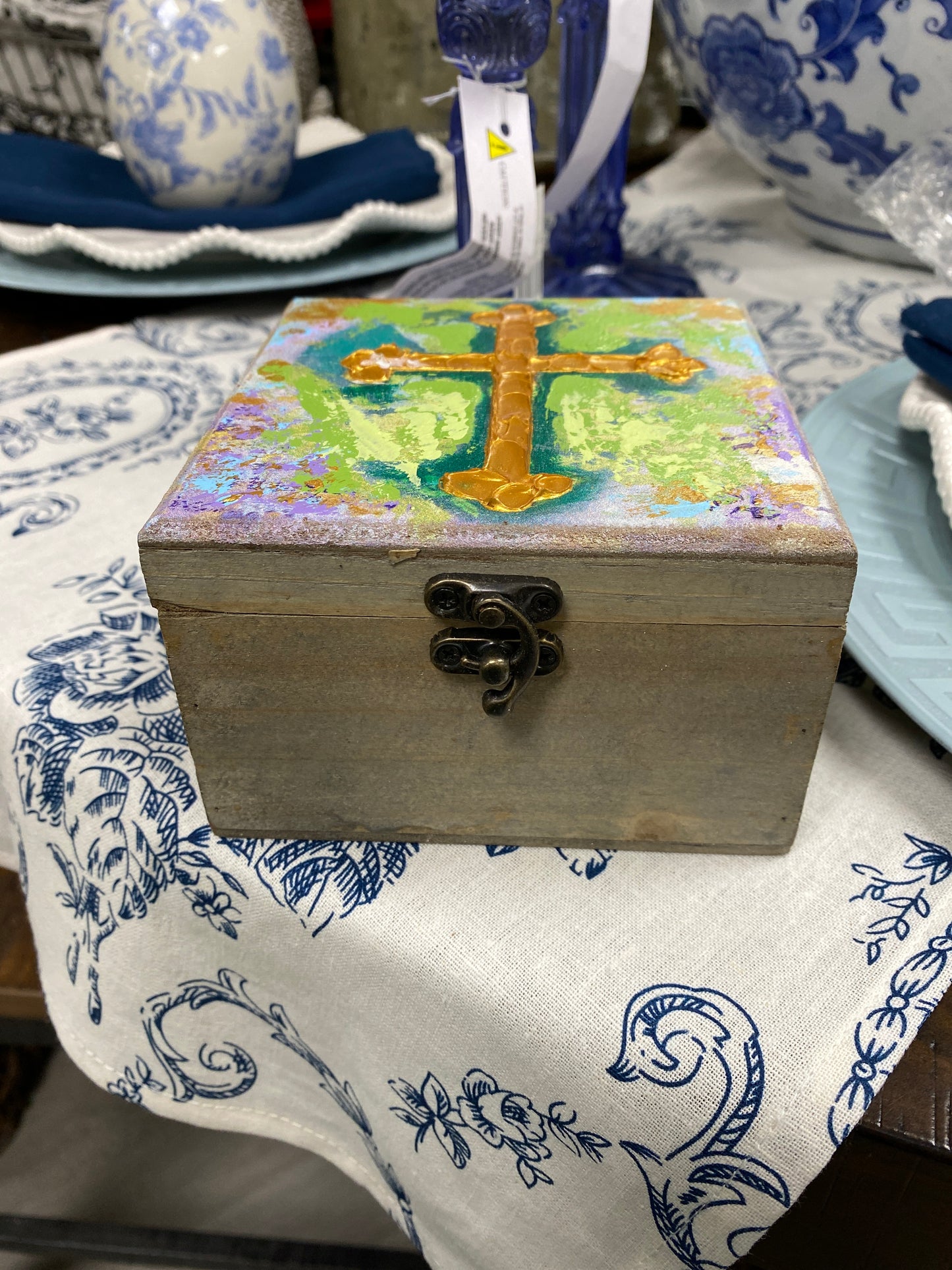 Lavender Cross Box