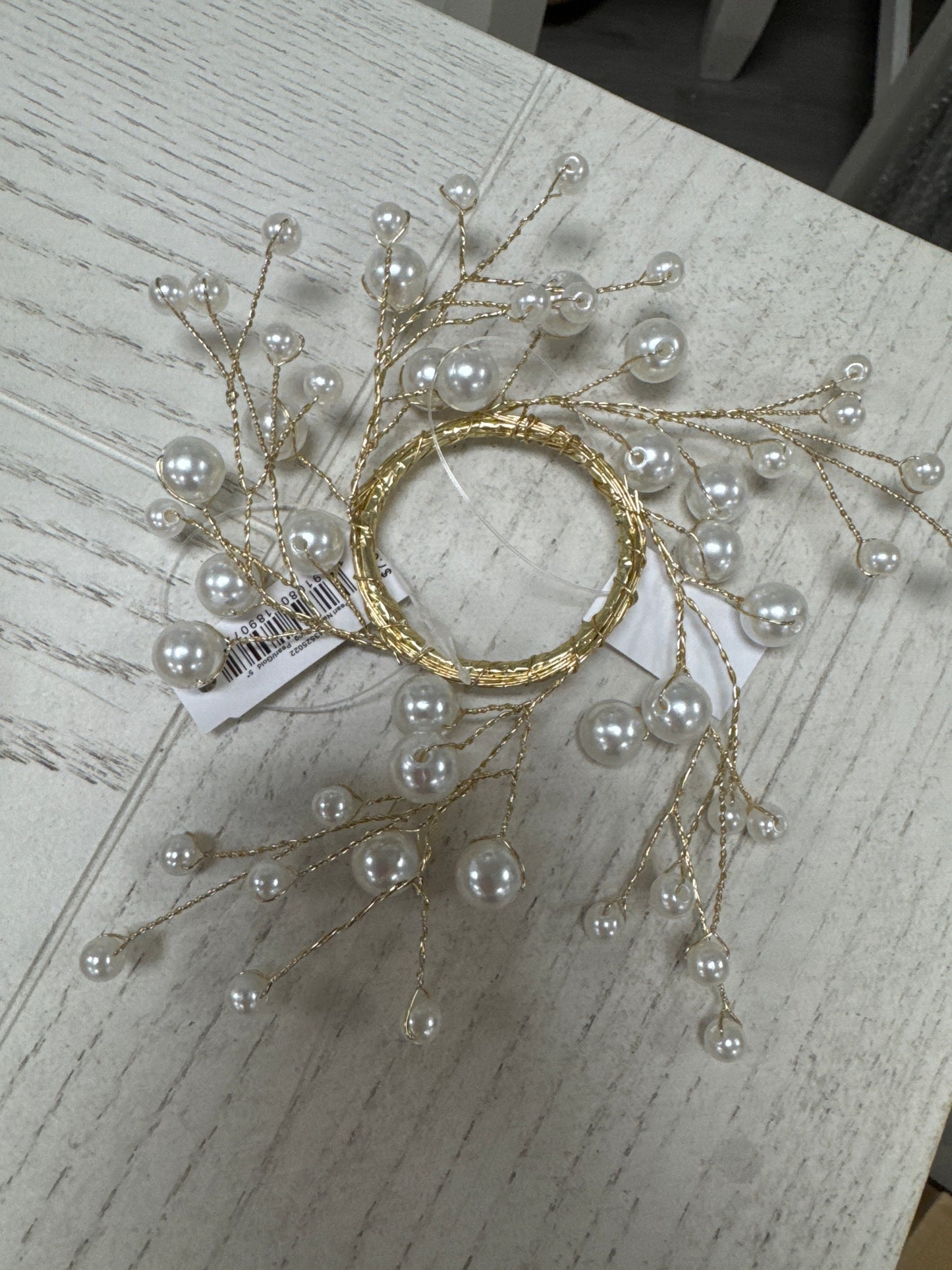 Pearl napkin ring