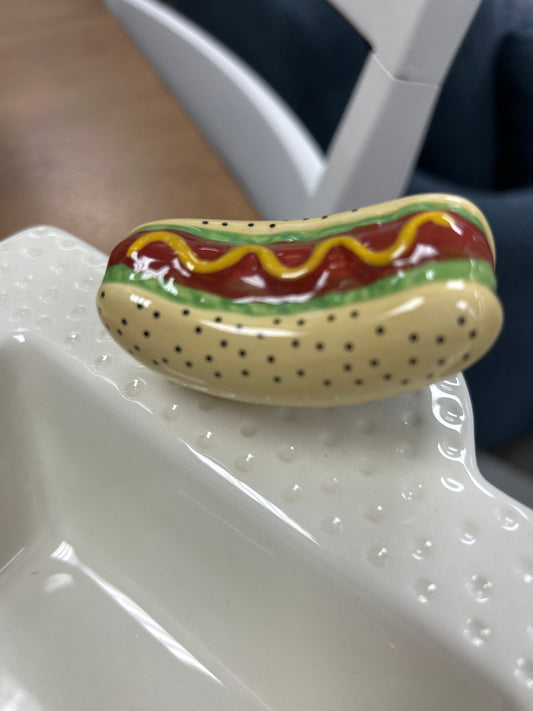 Nora Fleming Chicago dog