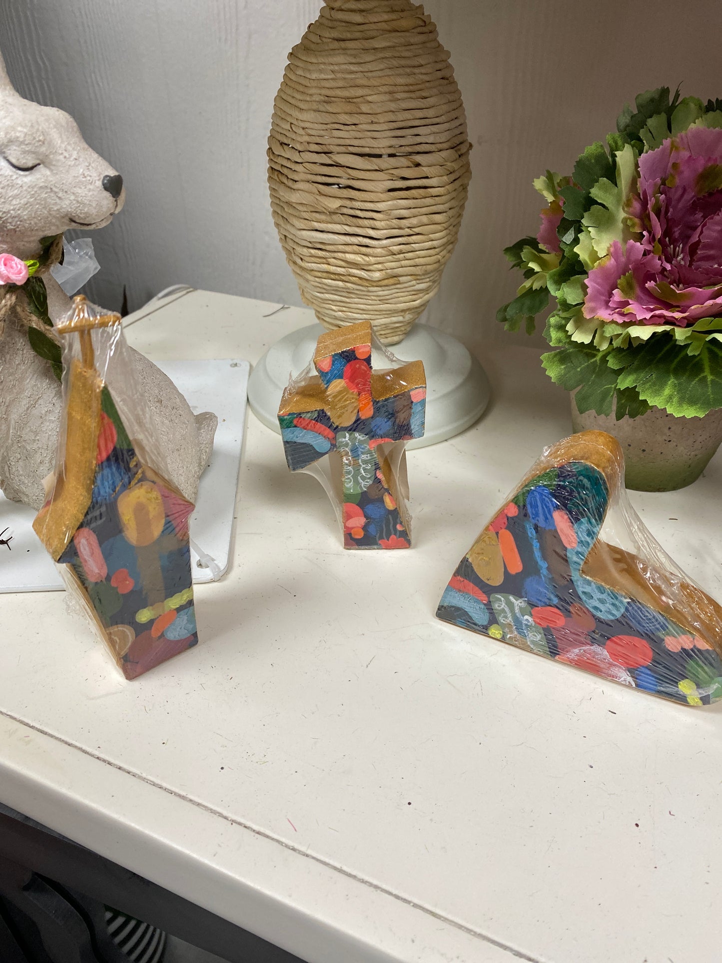Hand painted shelf sitters