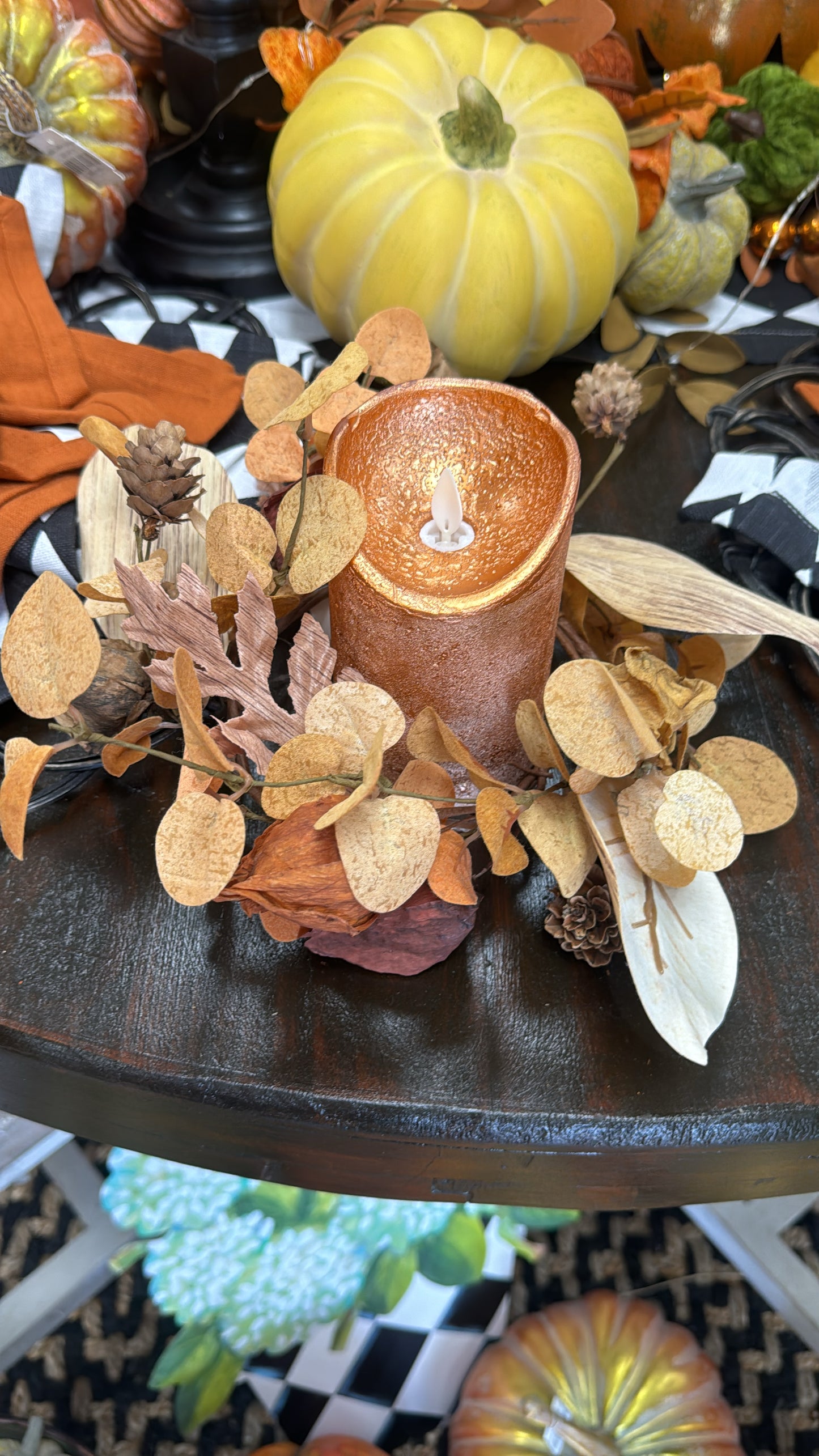 Dry leaf/lantern fruit candle ring