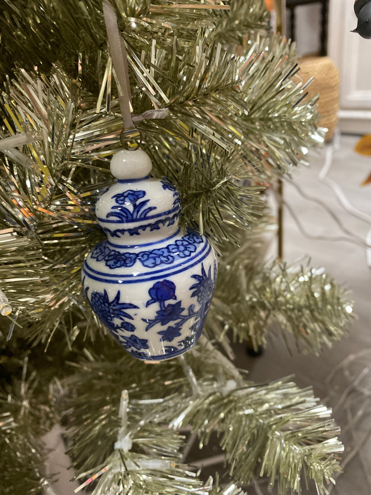 Chinoiserie ornaments