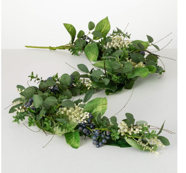 Leaf berry garland