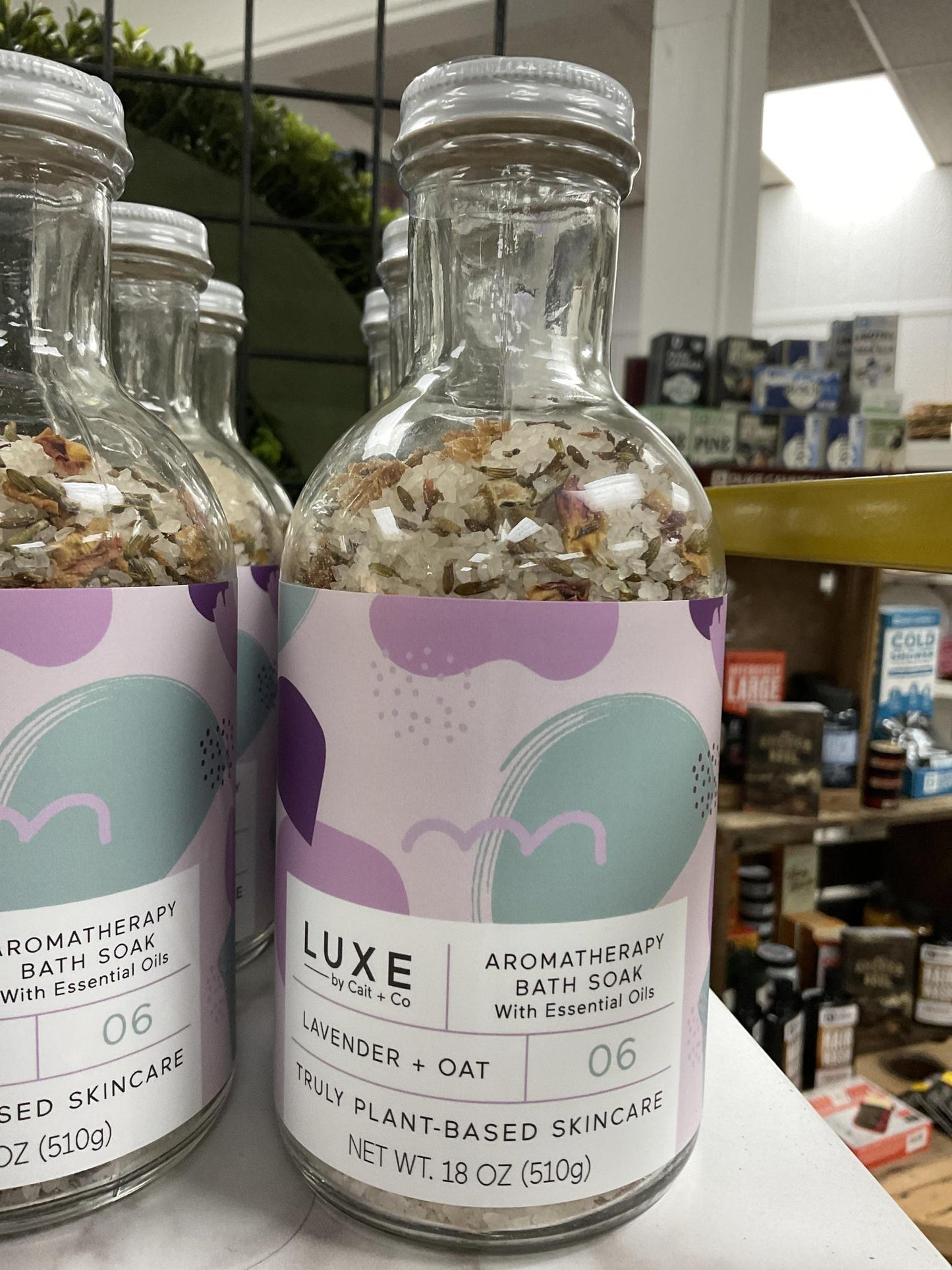 Lavender + oat aromatherapy bath salts