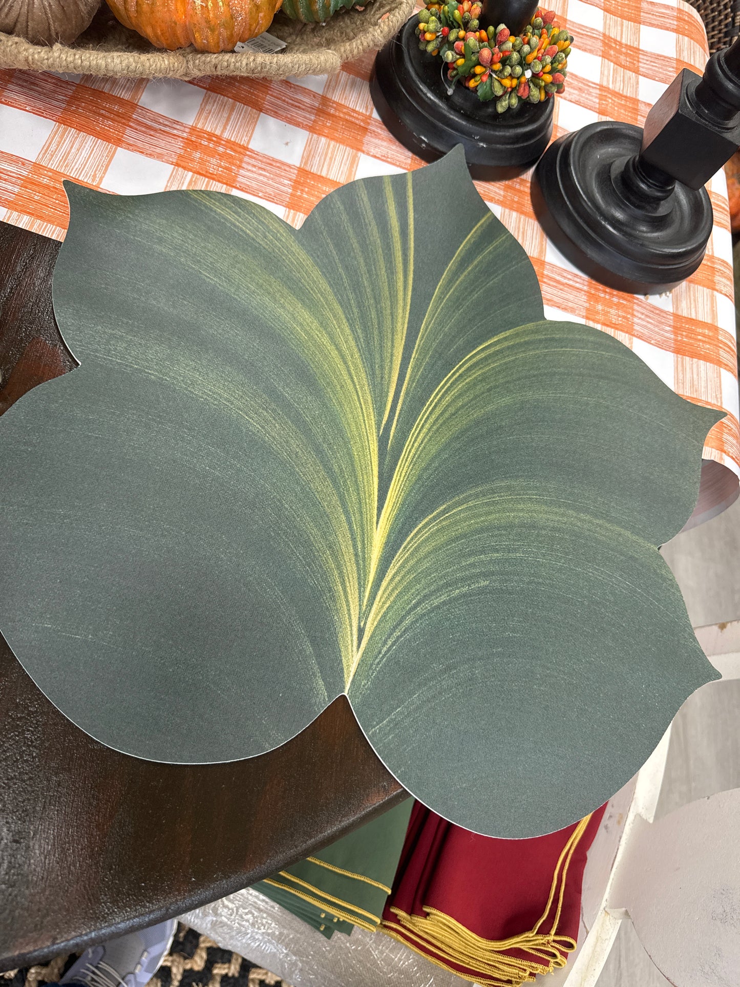 Leaf placemat