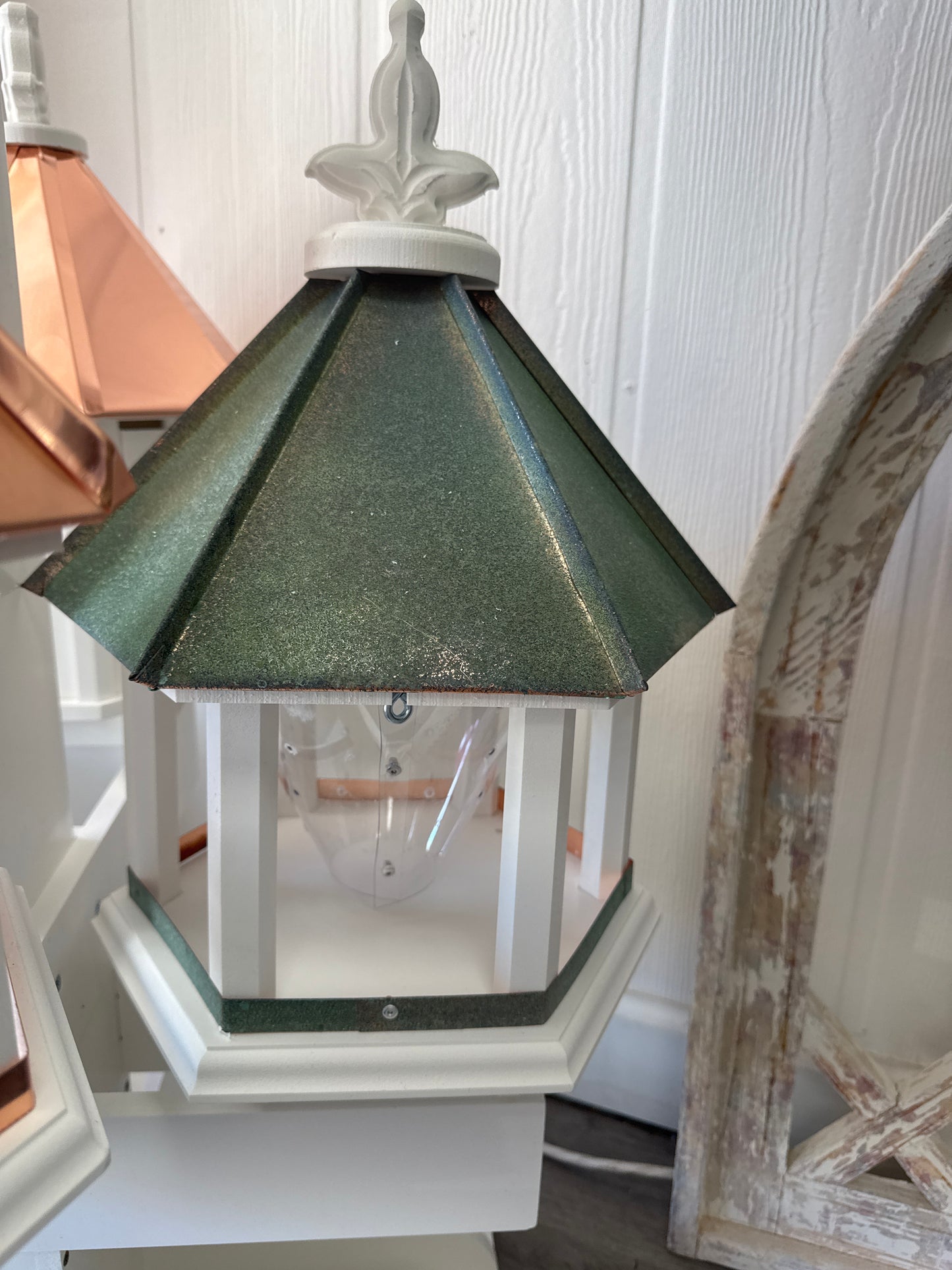 Hexagon birdhouse or bird feeder