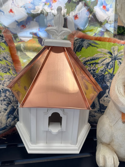 Hexagon birdhouse or bird feeder