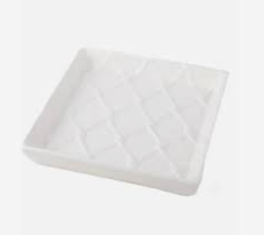 White textured napkin tray