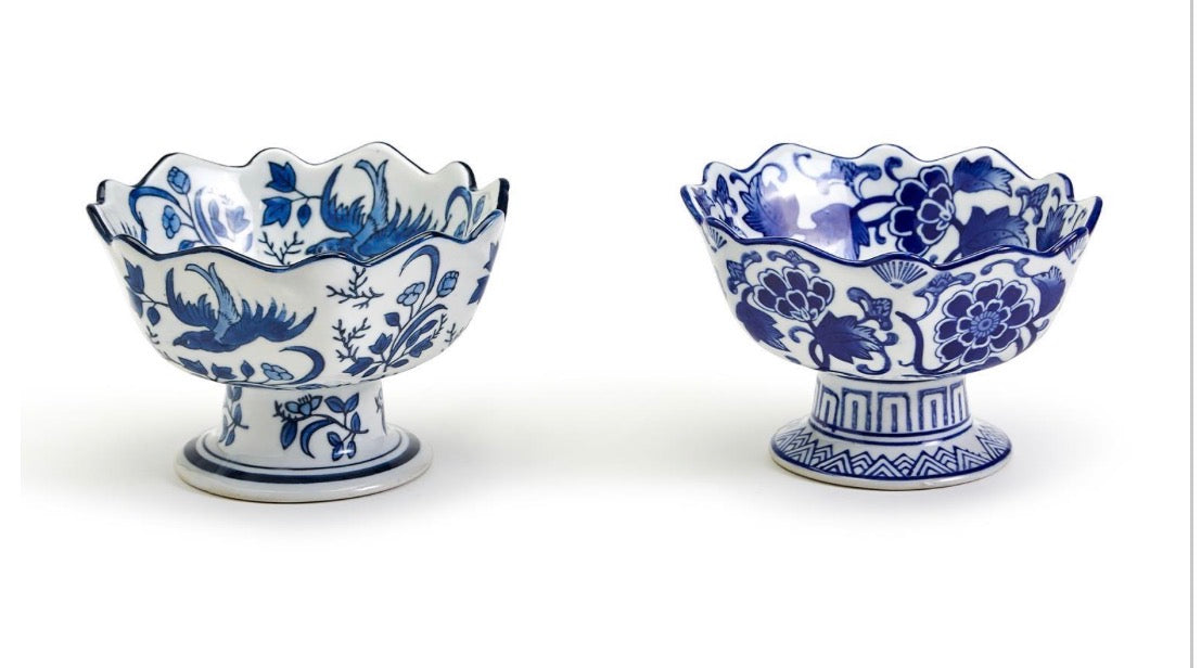 Scalloped Edge Footed Bowl