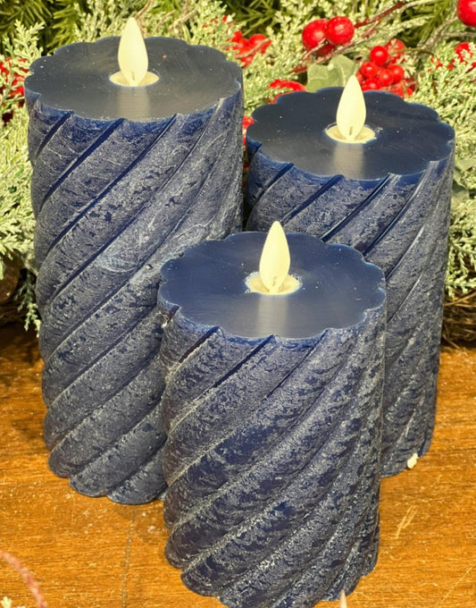 Pillar spiral candle