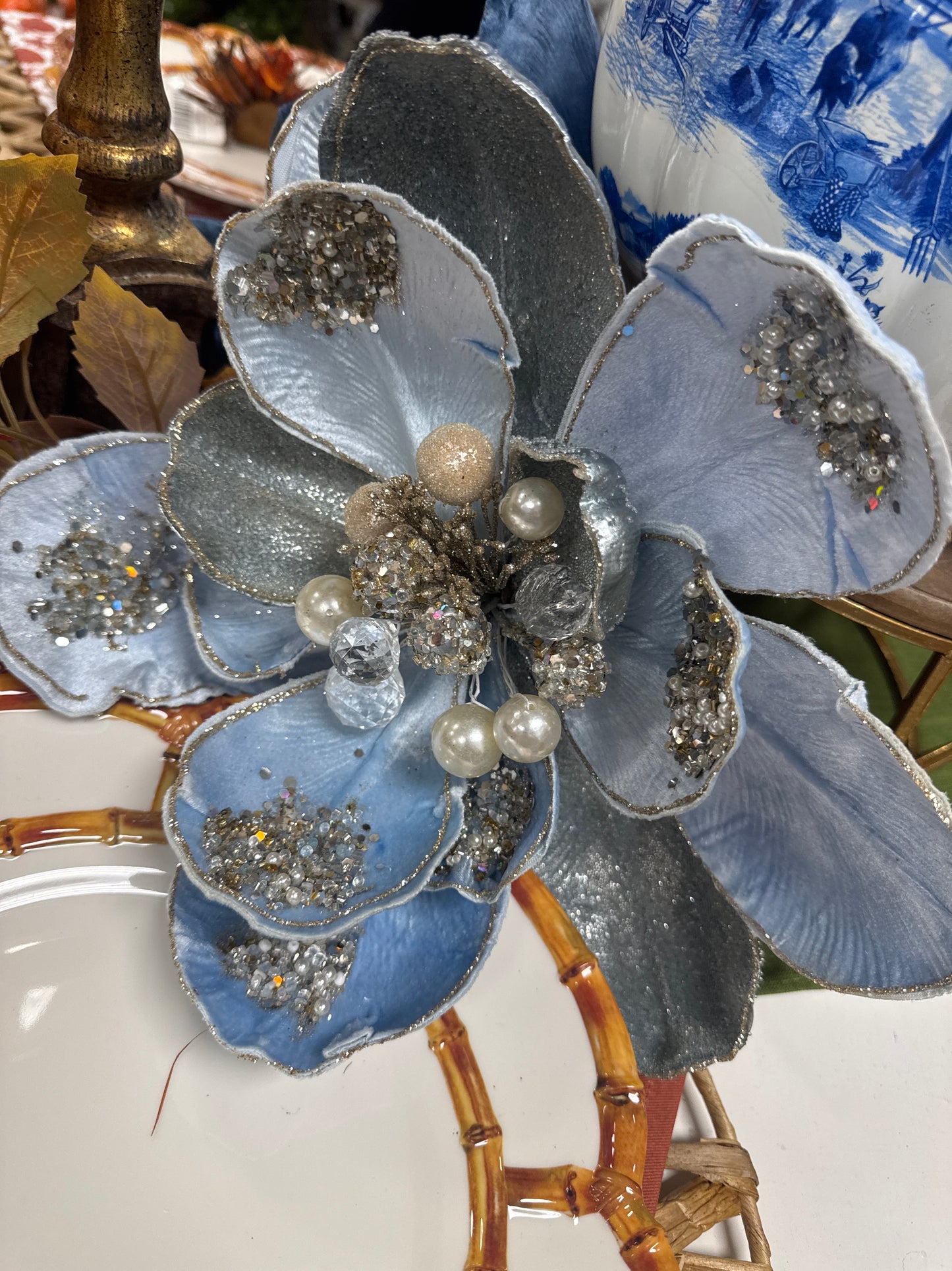 24" ICED WINTER MAGNOLIA STEM
