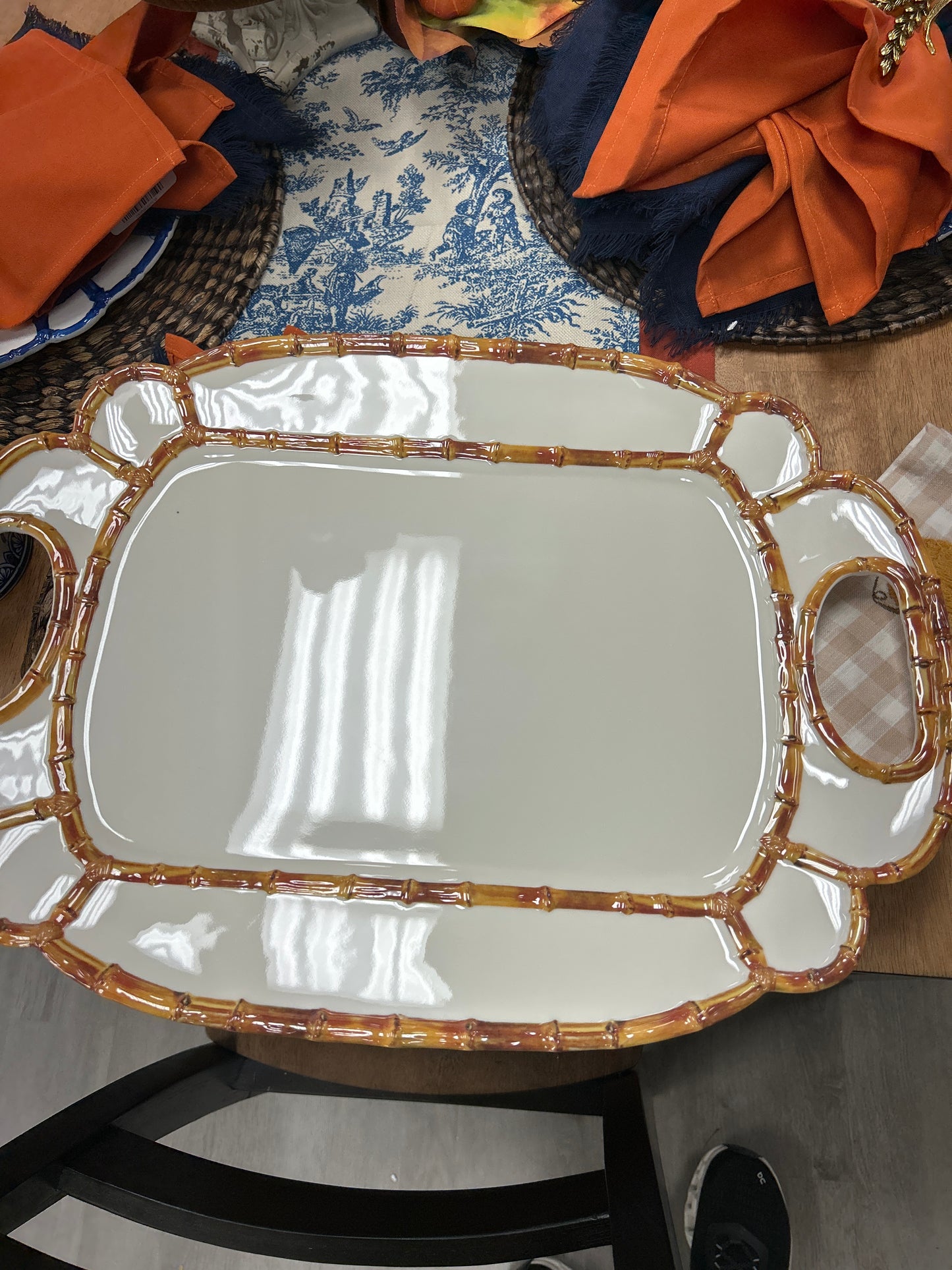 Natural bamboo touch platter