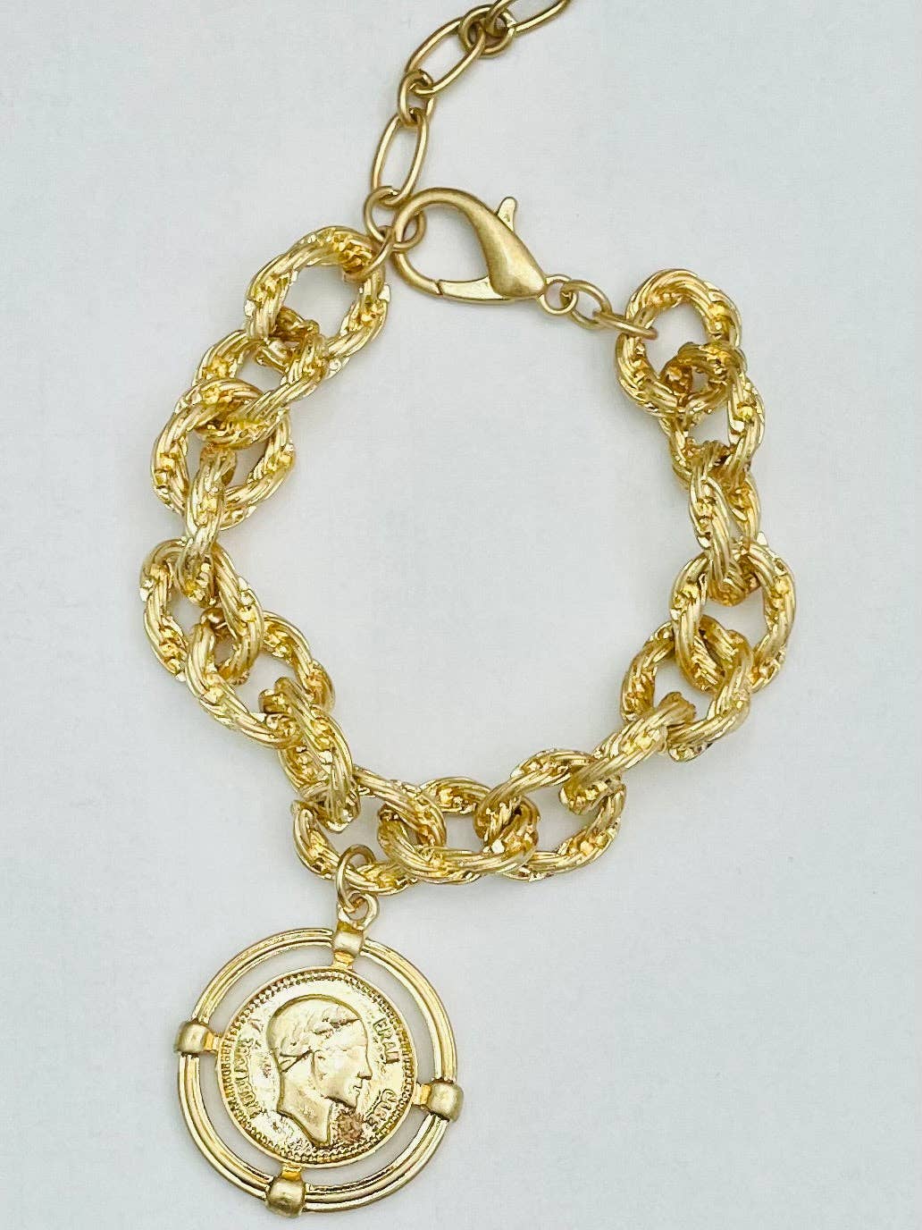 VINTAGE - Twisted Link Coin Bracelet (matte gold) BR300