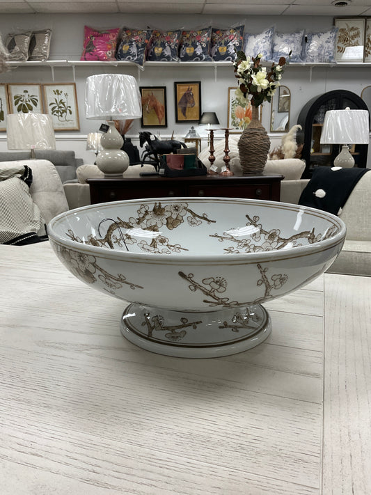 Province empress footed bowl