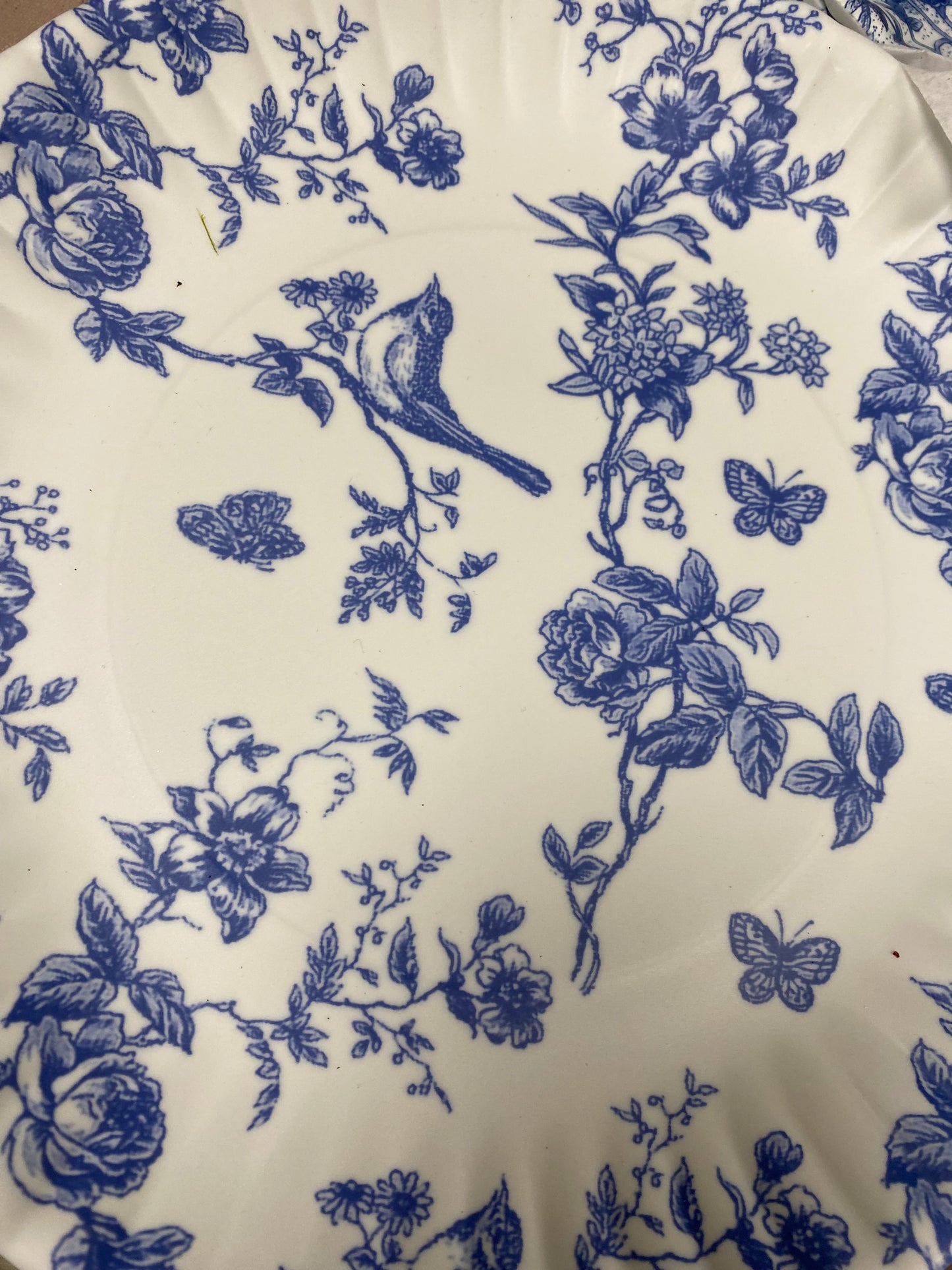 Blue and white floral paper plate for assorted style