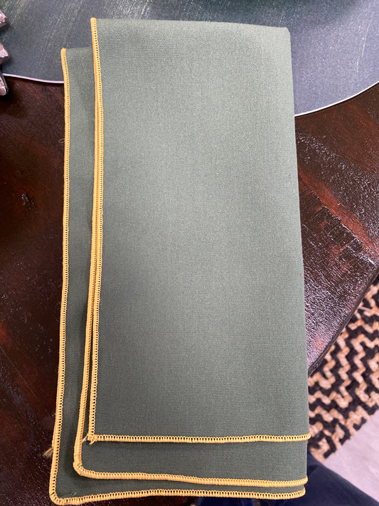 Pine with gold trim napkin