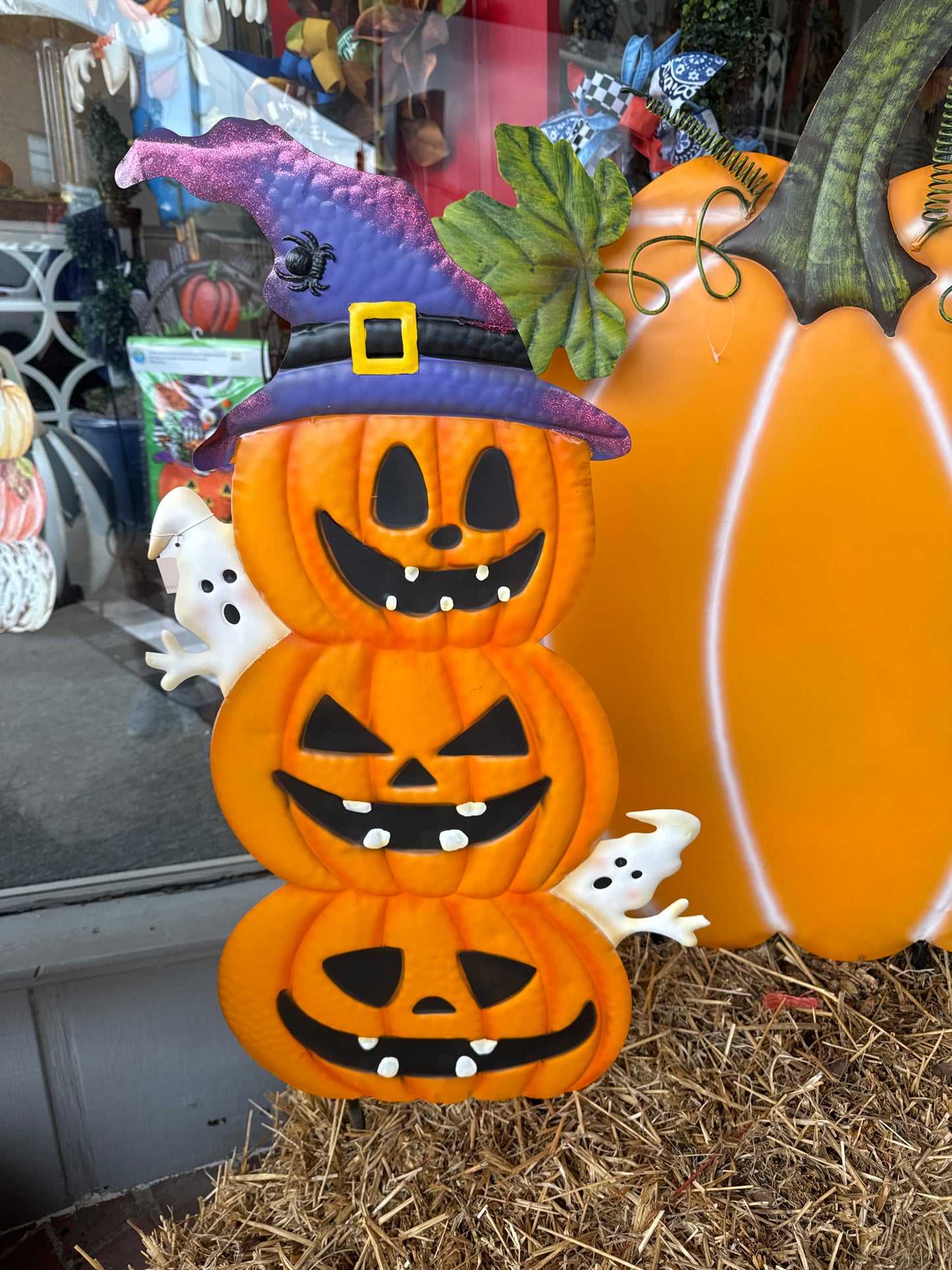 3 stack Halloween pumpkins