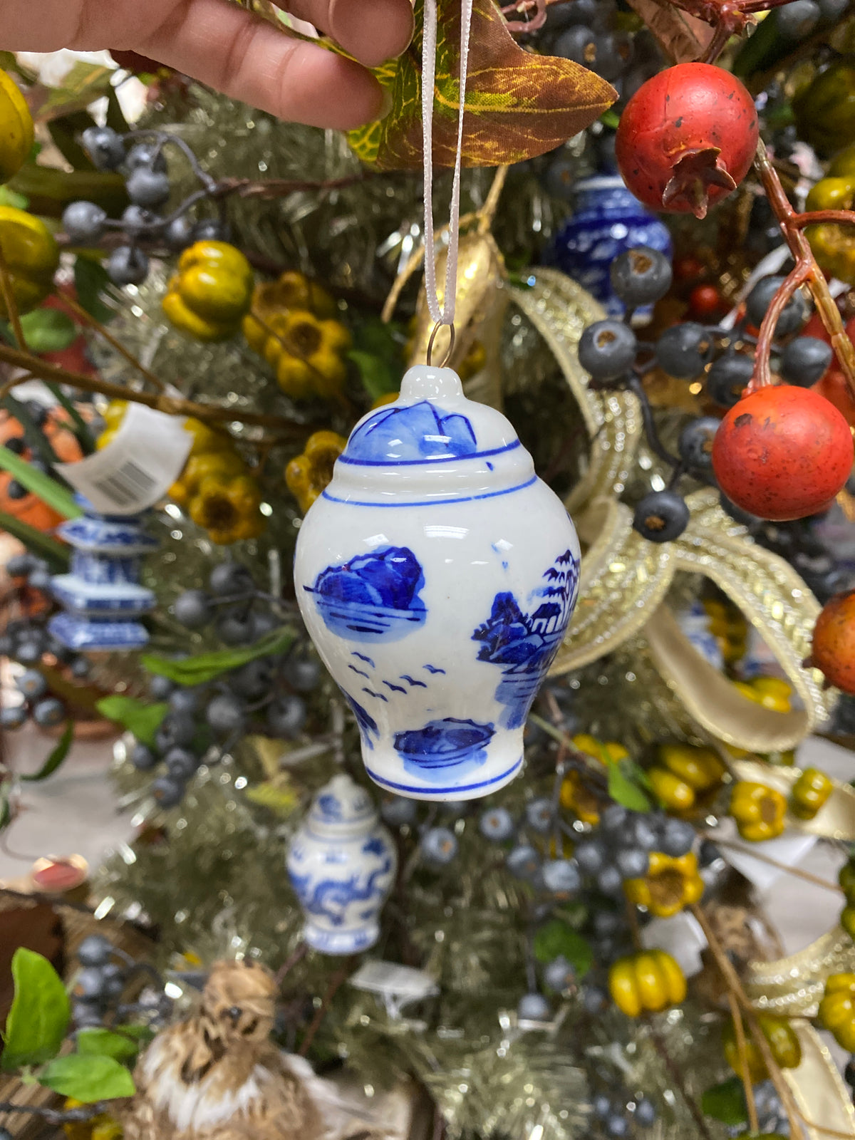 Chinoiserie ornaments