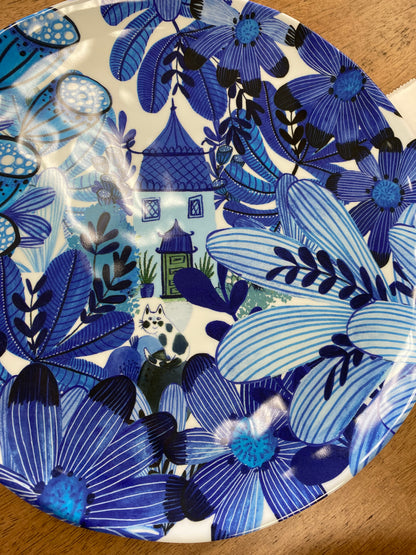 Blue and white chinoiserie handmade plate