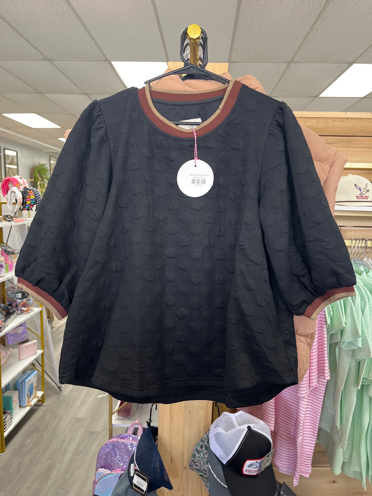 Black knit puff sleeve