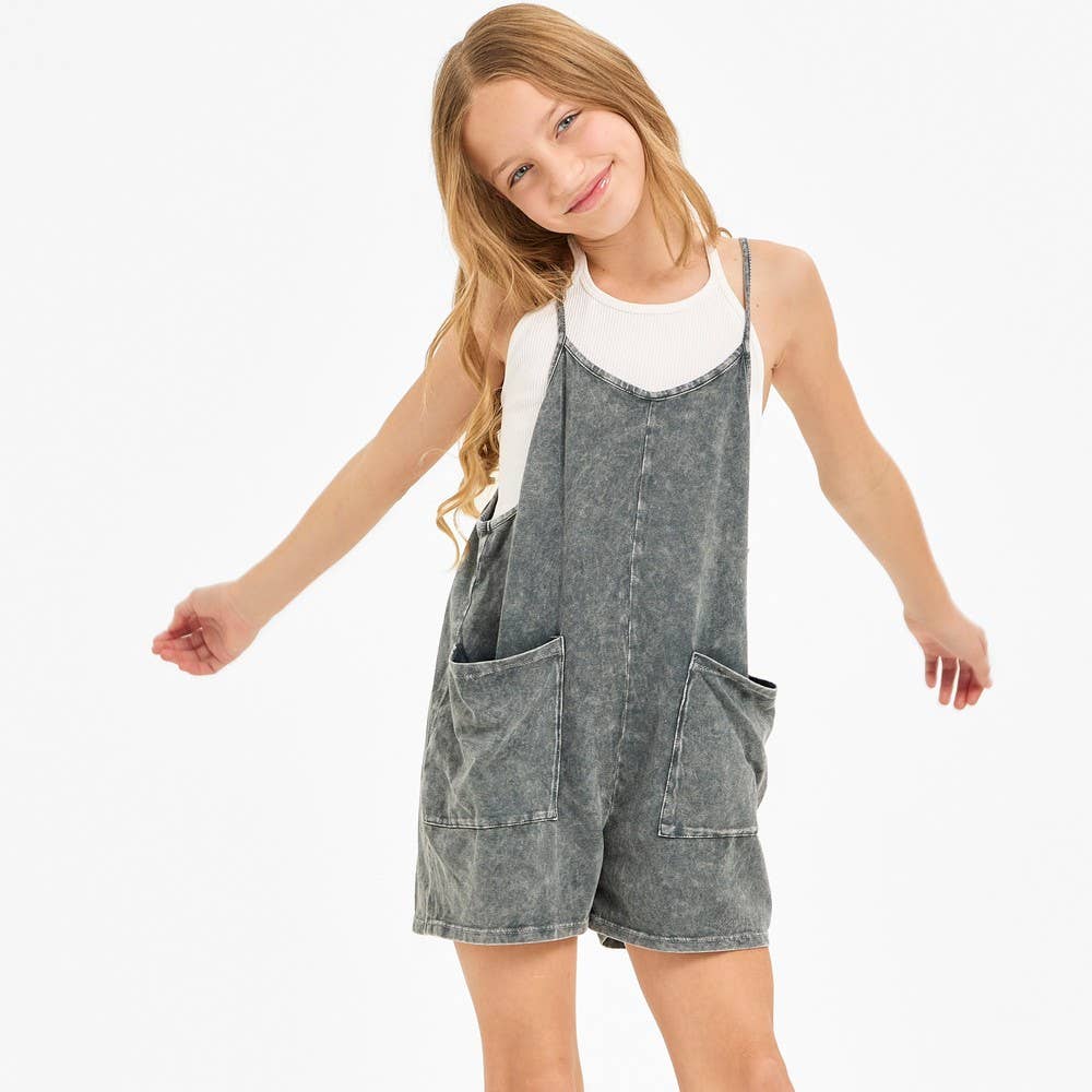 Two Pocket Mineral Wash Overall Romper / Onesieu