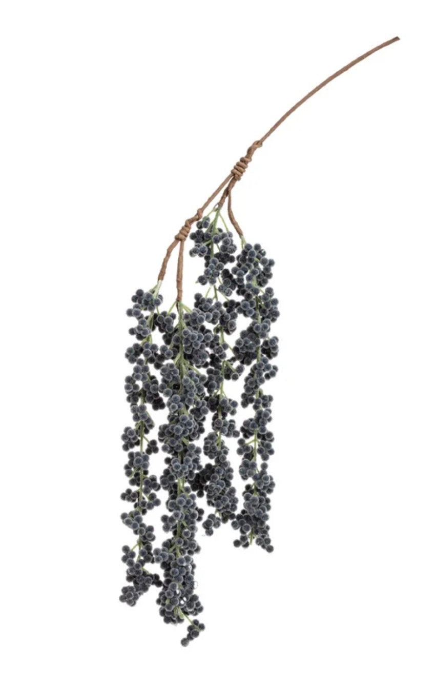 Multiple Hanging Berry Vine