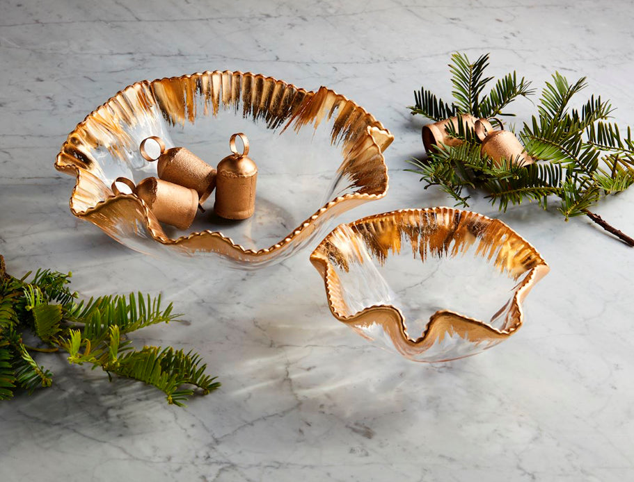 Gold scallop edge bowl