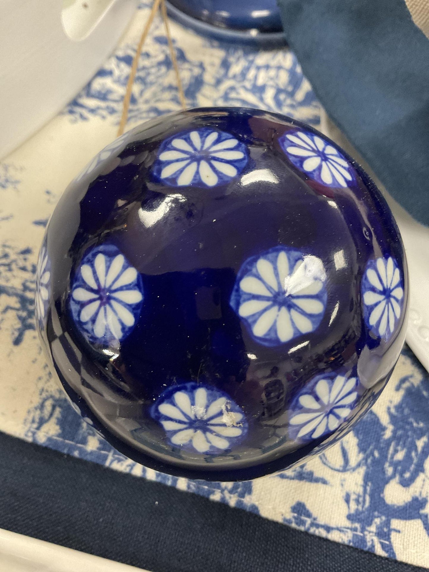 Ceramic blue balls