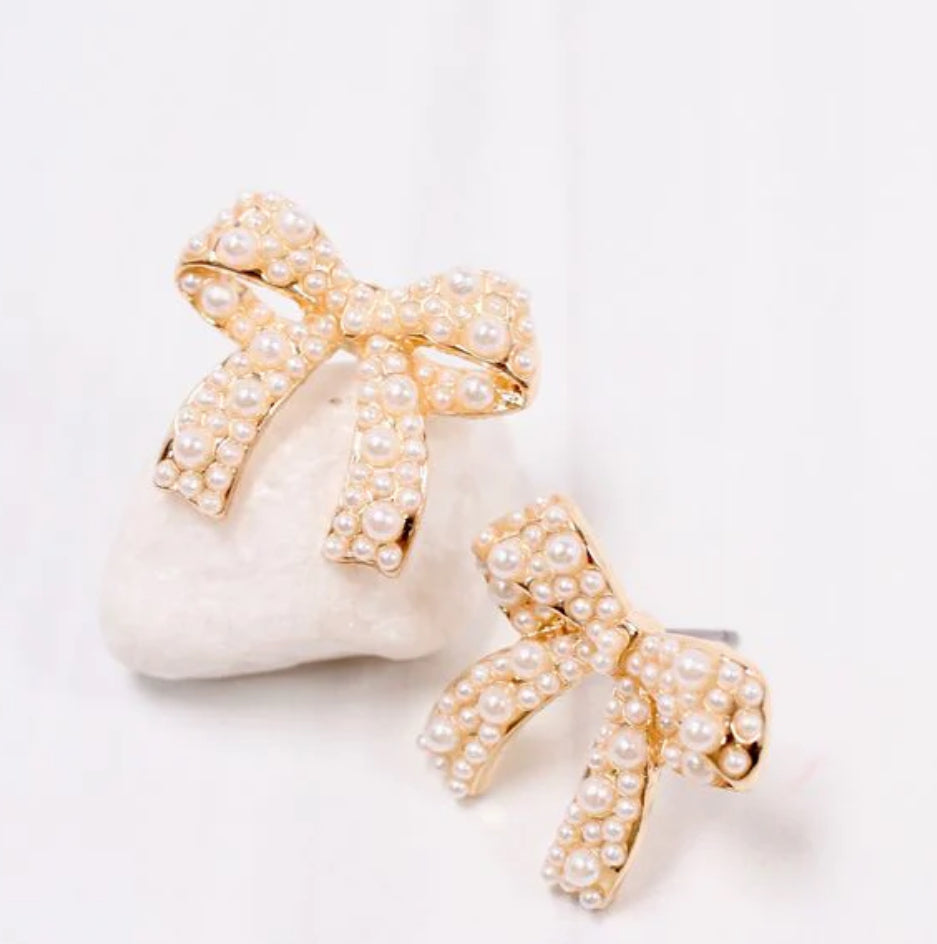 Paige Pearl Bow Earrings