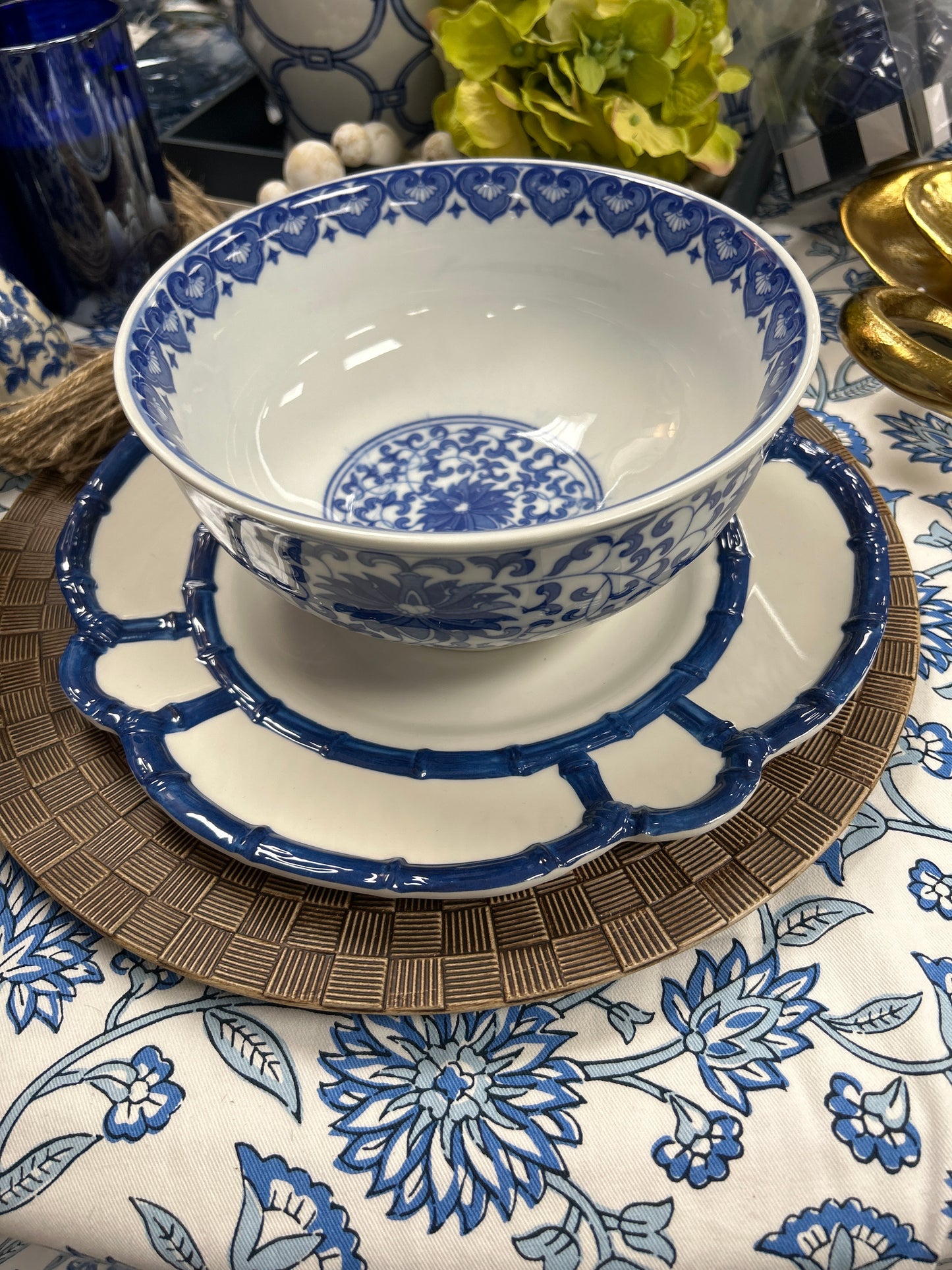 Blue and white basin bowls
