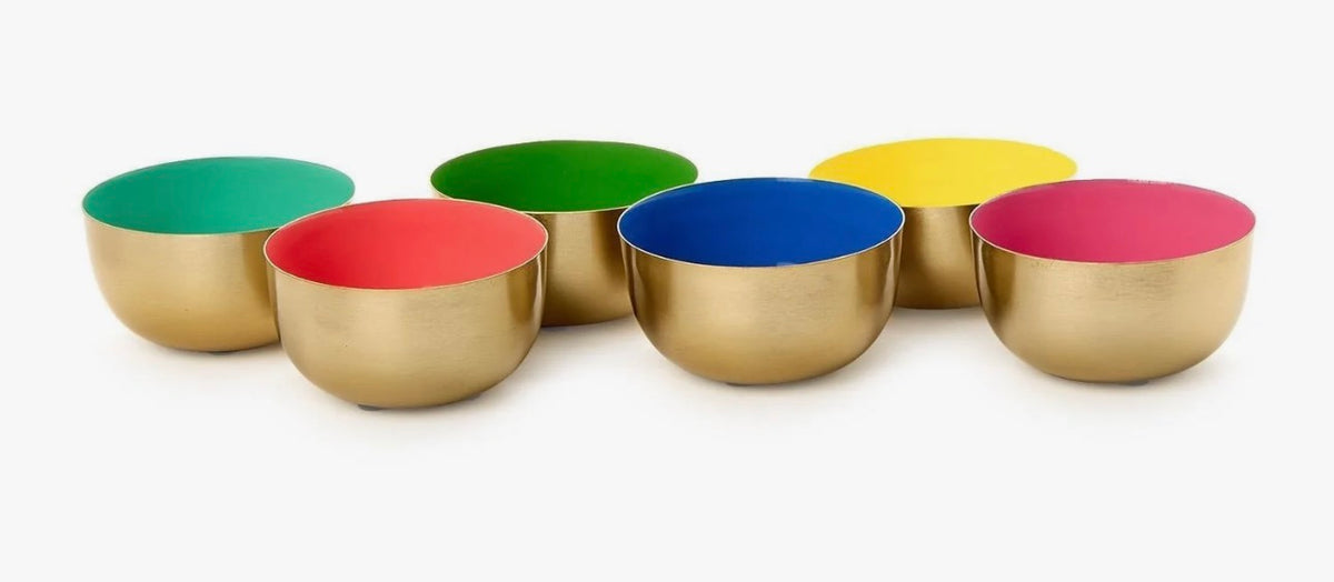 Metal bowls with enamel sold seperately
