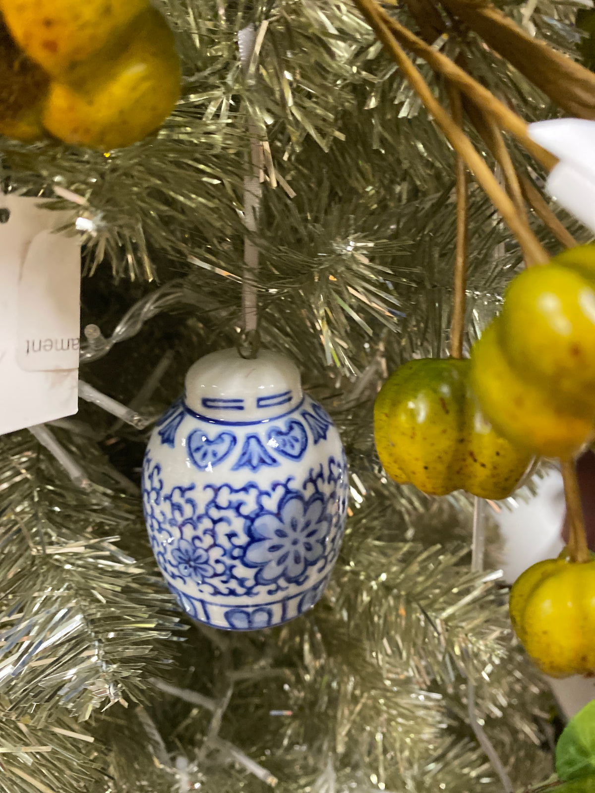 Chinoiserie ornaments