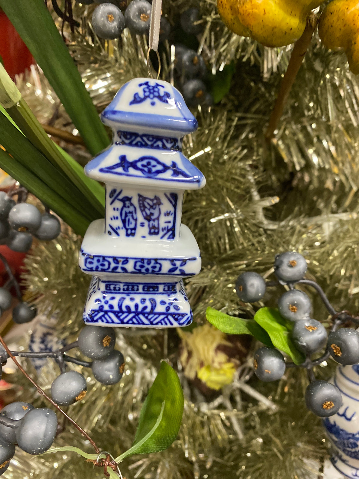 Chinoiserie ornaments