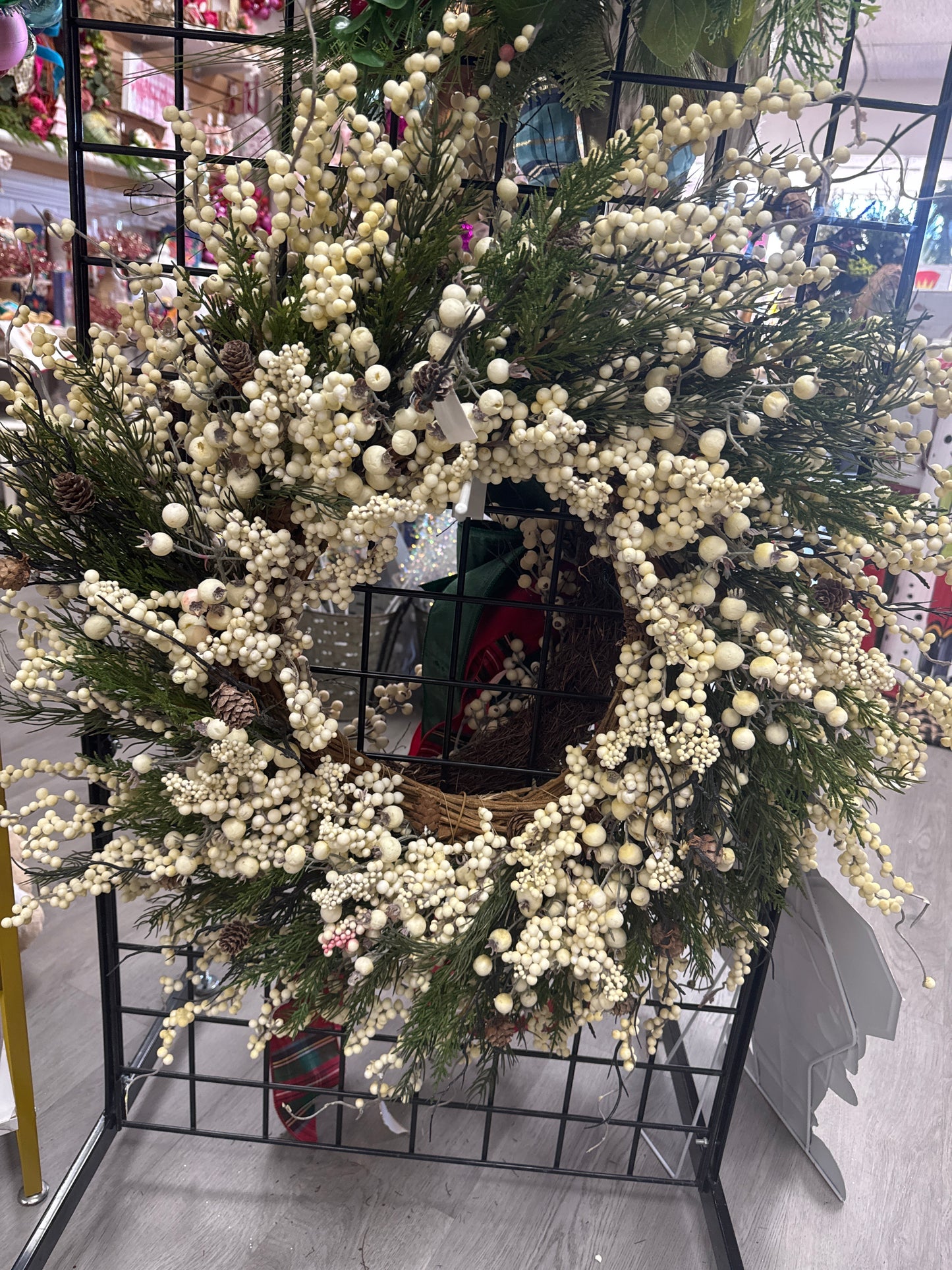 White berry & pine wreath 30”