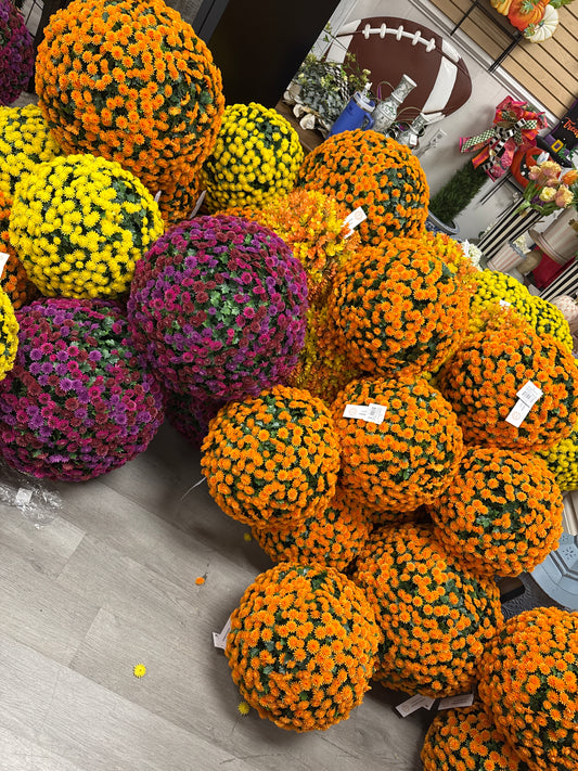 Mum topiary balls