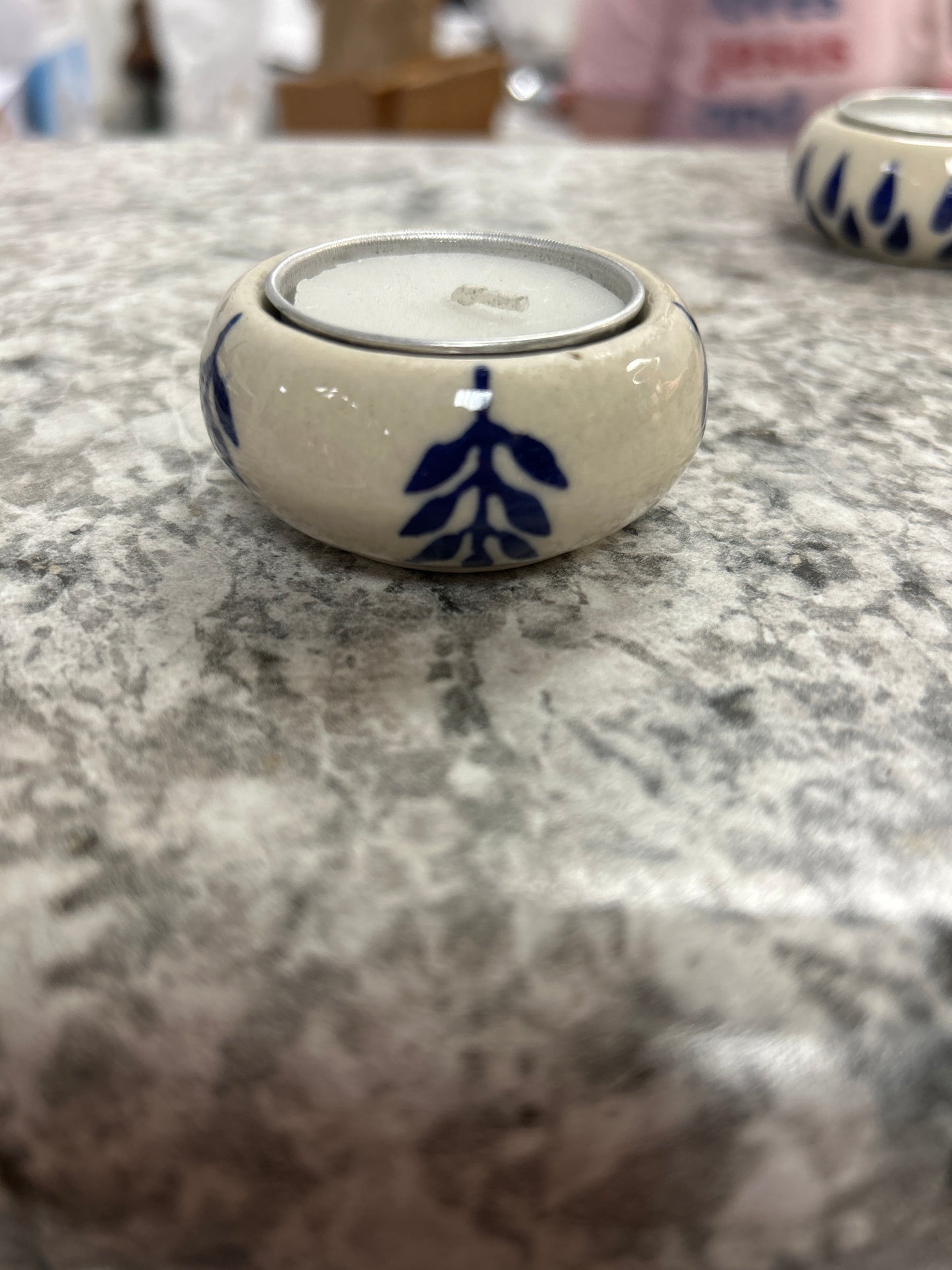Chinoiserie tea light holder